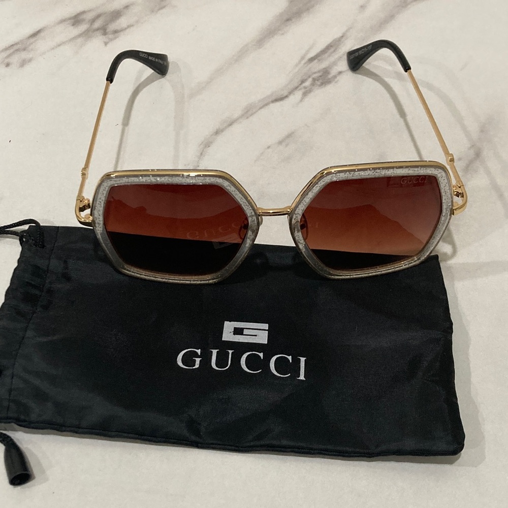 Gucci Gold Frame Sunglasses with Brown Lenses and Black Tips - Picture 5 of 16